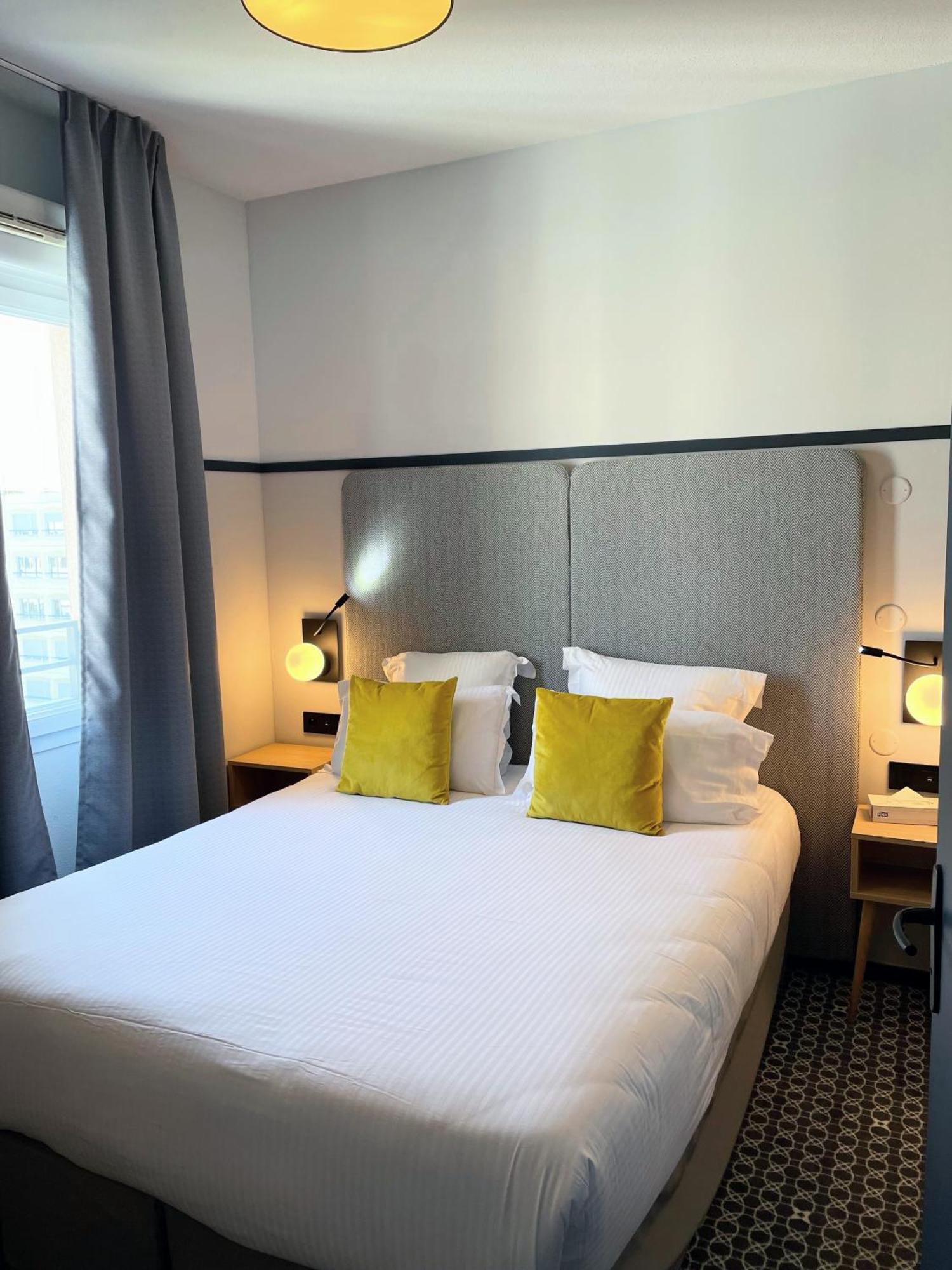 Appart'Hotel Odalys City - Bioparc Lyon Est Bagian luar foto